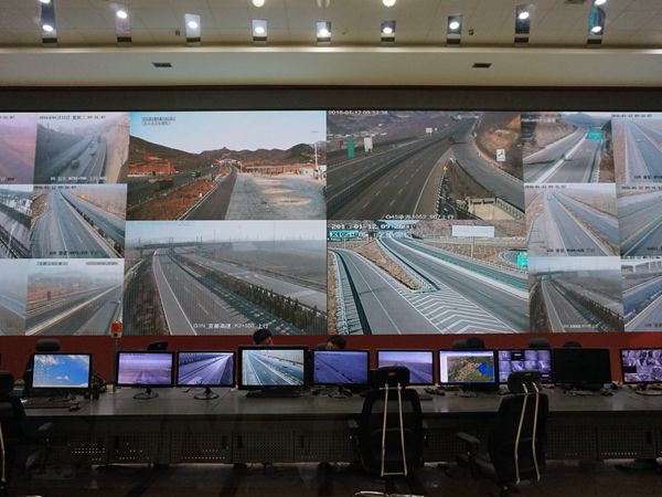 河北（běi）高速公路信息管理中心室內led全彩顯示屏