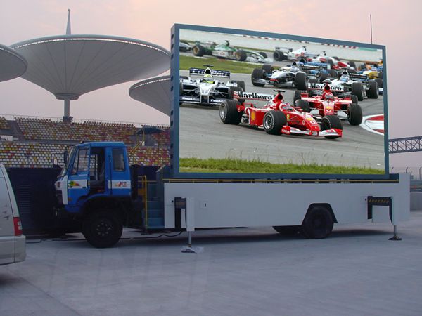 上（shàng）海F1賽車場室內led全彩顯（xiǎn）示屏