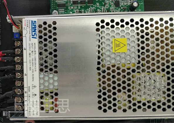 色多多AV导航LED顯示屏電源