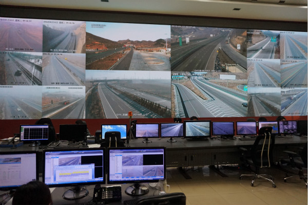 河北省高速公路信息管理中心70㎡室內（nèi）全彩屏