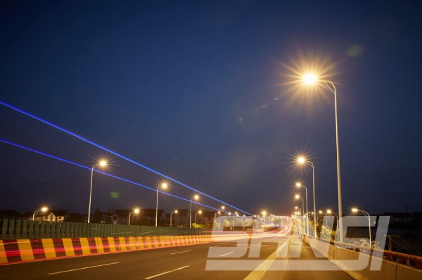 三（sān）思承建的上海申江南路