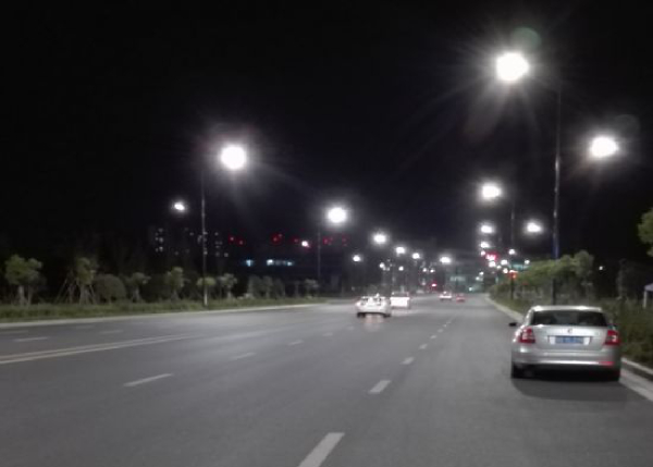 上海/文景路道路照（zhào）明