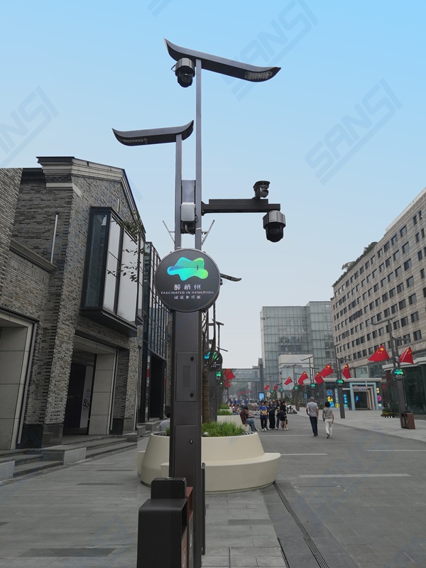 杭州湖濱路智（zhì）慧路燈