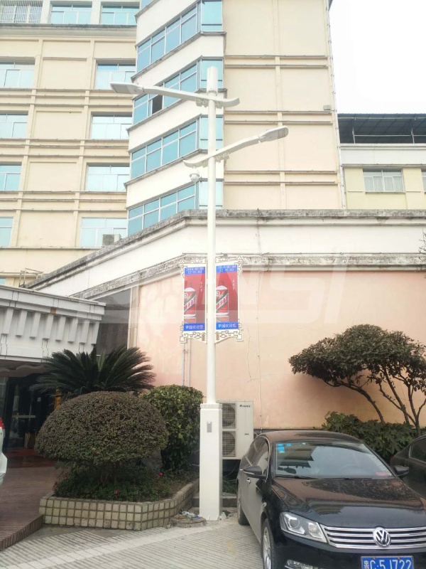 貴州茅台酒廠（chǎng）智慧（huì）路燈