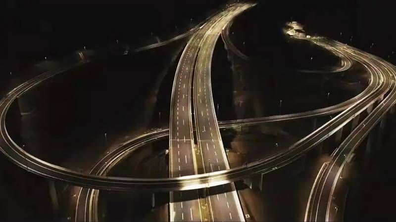 黑山南北高速公路優（yōu）先段開通儀式