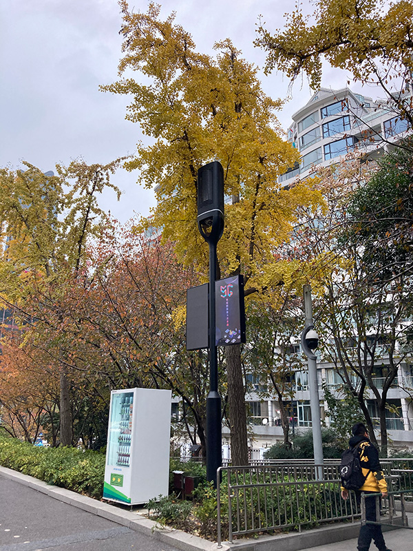 智慧燈杆是智慧城（chéng）市建設的重要設備