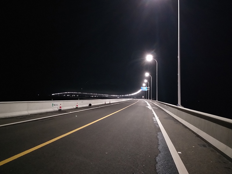 大功（gōng）率LED路（lù）燈