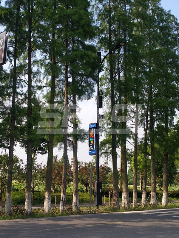 智慧燈（dēng）杆,提升城市照明效率,重要利器