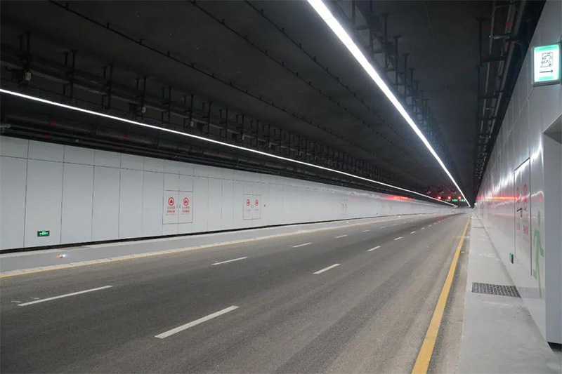 新技術,隧道照明設（shè）施,引領交通基礎設施革新