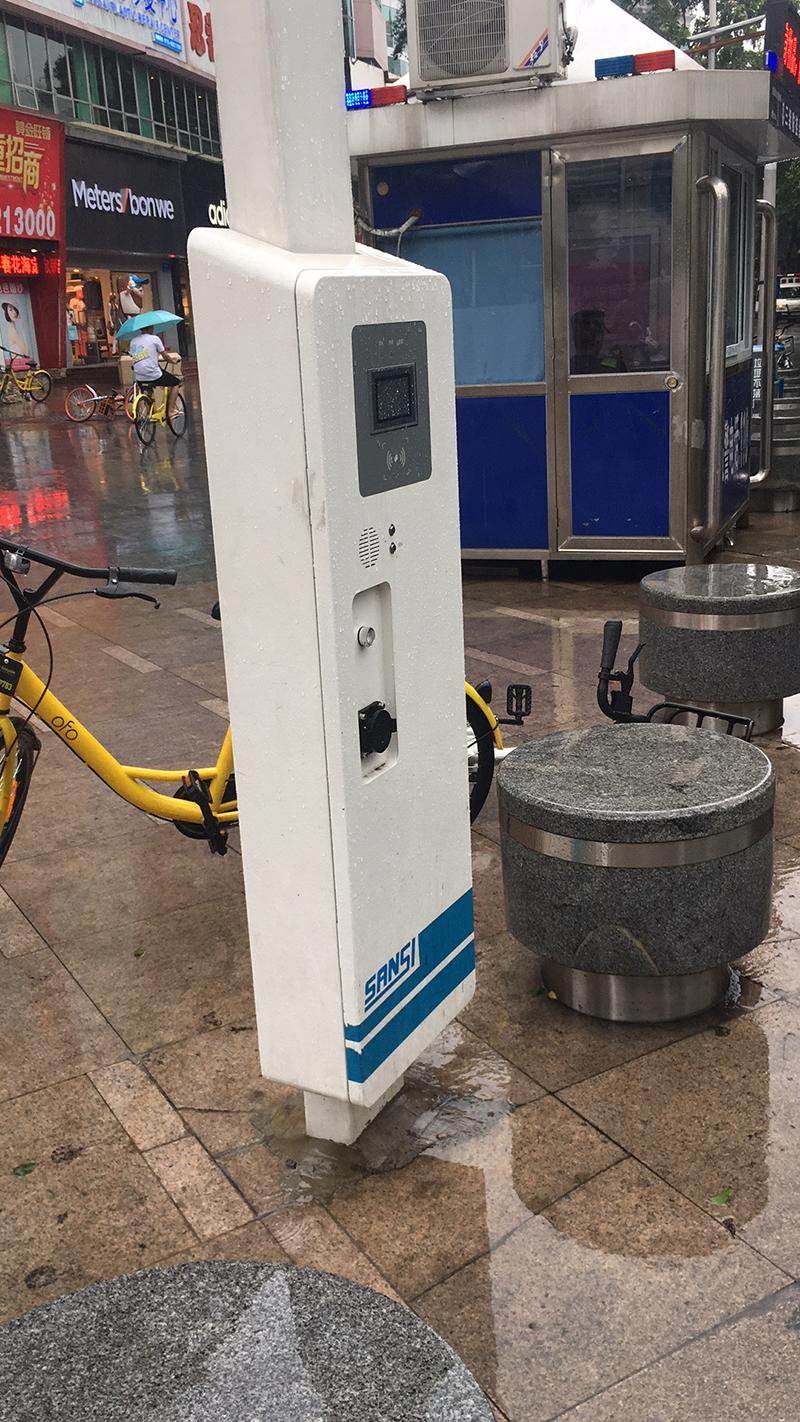 什麽是多脈（mò）衝直流供電櫃,它有什麽優點
