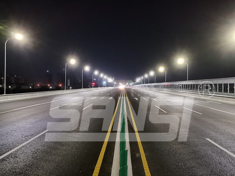 道路照明燈具及智能係統