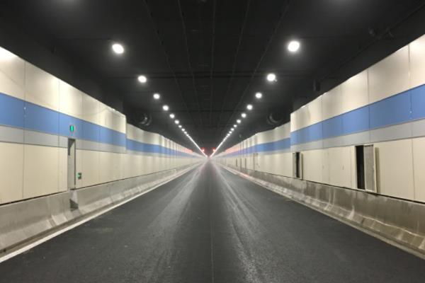 上海 諸光（guāng）路隧道