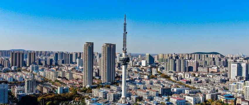 EMC模式成功樣板（bǎn）,三（sān）思,27000+套燈（dēng）具,助力徐州城市（shì）,道（dào）路照明,全麵節能升級