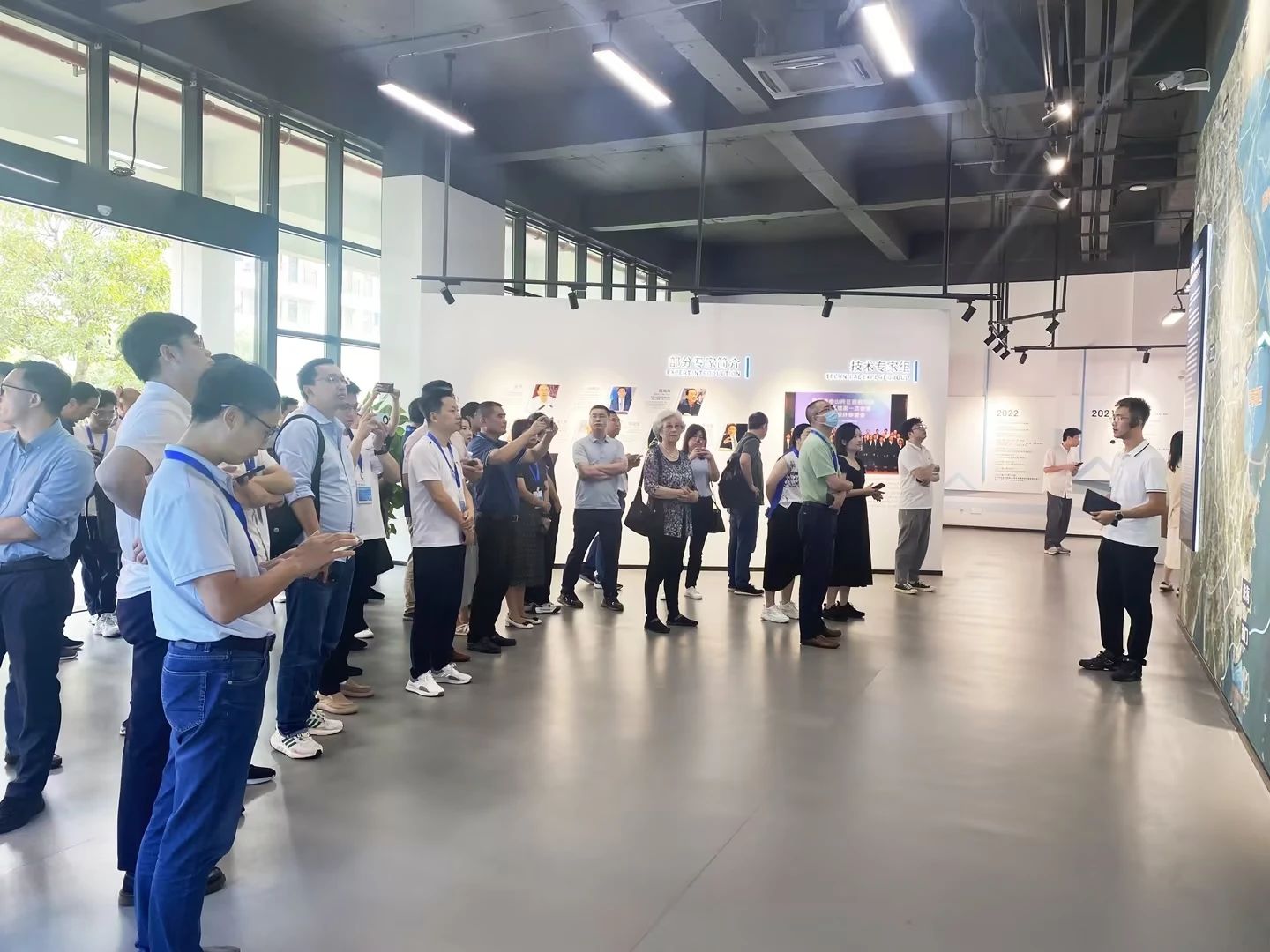 齊聚深中通道,全（quán）國300餘專家,現（xiàn）場體驗色多多AV导航（sī）,黑科技